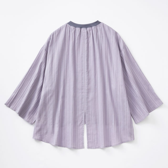 からみ織の羽織りブラウス