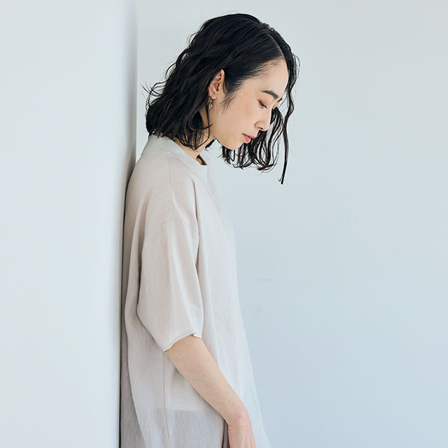 とろみ麻のＴシャツチュニック