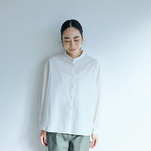 ドットドビーのブラウス