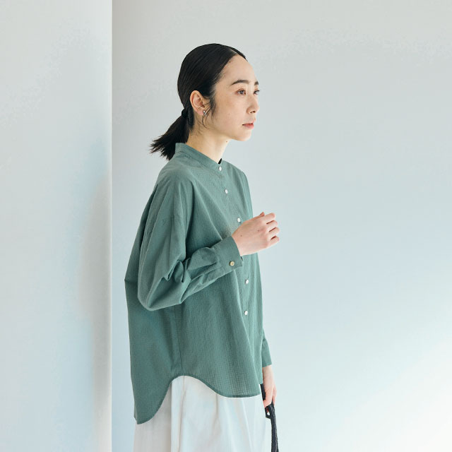 ドットドビーのブラウス