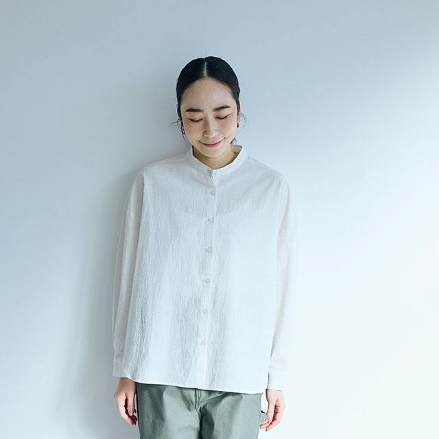 ドットドビーのブラウス