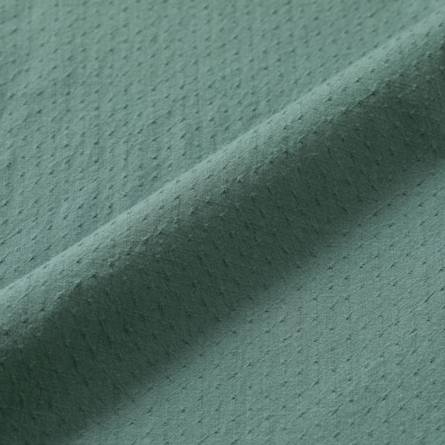 ドットドビーのブラウス