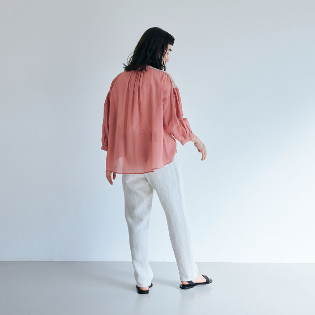 ラッセル編みの羽織りブラウス