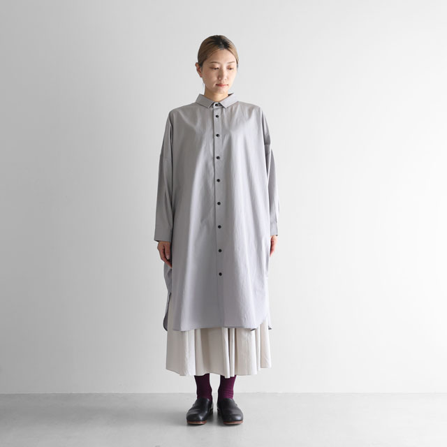 ギザコットンブロードロングシャツ　シルバーグレー	F