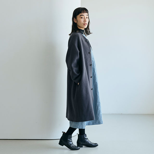 尾州ウールのラグラン袖コート