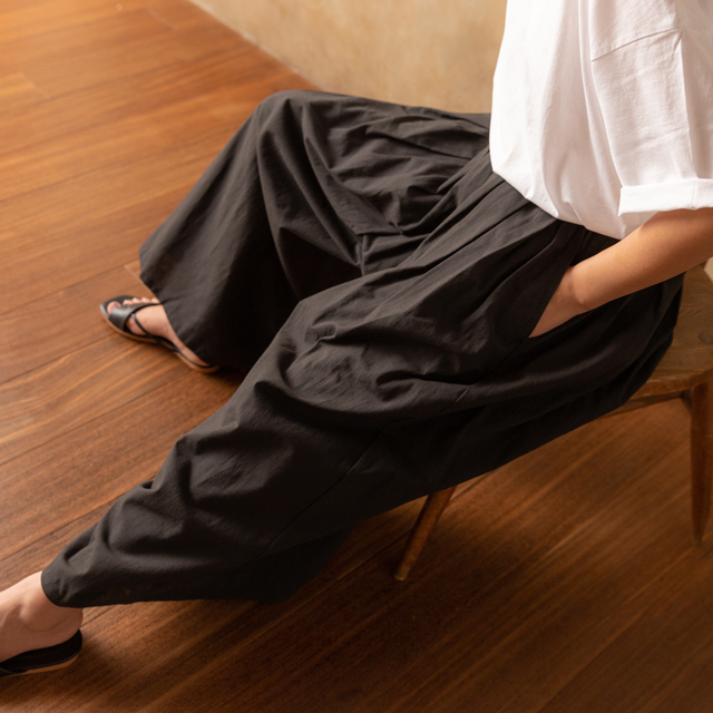 ８部丈スカーチョ ブラック FREE