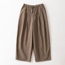 ゆったり2タックテーパードパンツ