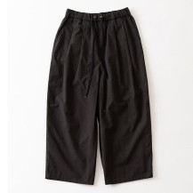 ゆったり2タックテーパードパンツ