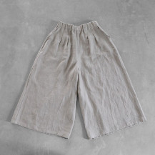 シャトルリネンスカートパンツ　きなり　フリーサイズ