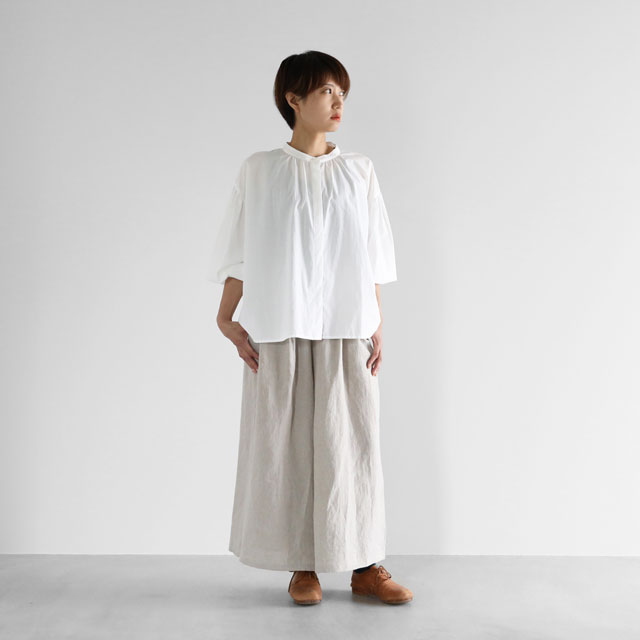 シャトルリネンスカートパンツ　きなり　フリーサイズ