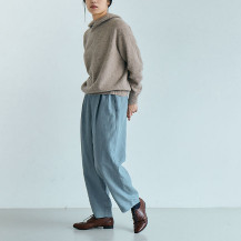 麻の高密度織 タックパンツ