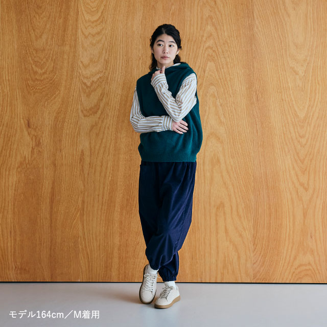 細コールのもんぺパンツ