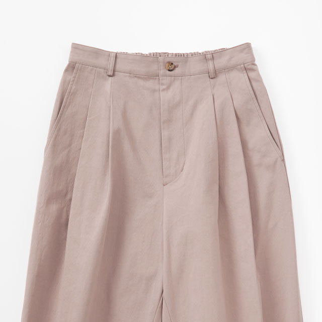 高密度コットンのコクーンパンツ