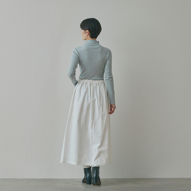 高密度コットンのAラインスカート