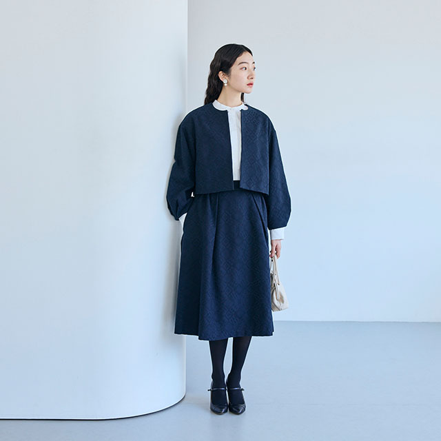 ジャカード織のスカート 菱紋