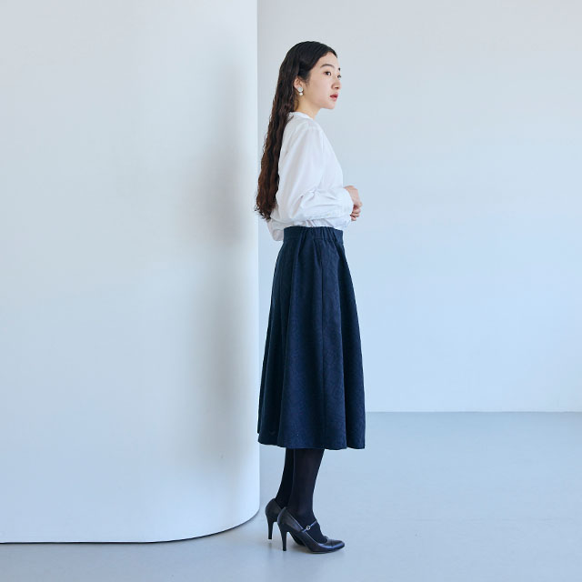 ジャカード織のスカート 菱紋