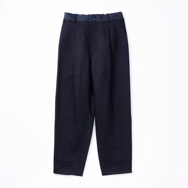 リネンコットンとサテンのテーパードパンツ