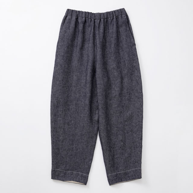 リネンデニムのワイドテーパードパンツ