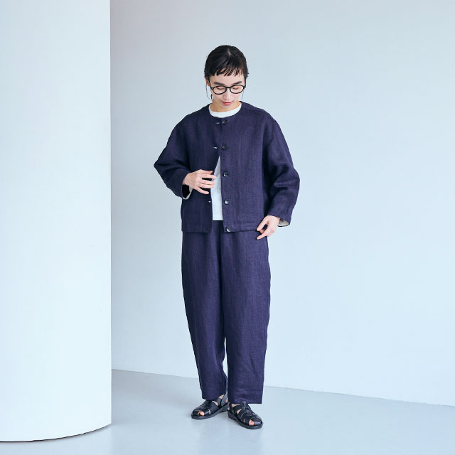 リネンデニムのワイドテーパードパンツ