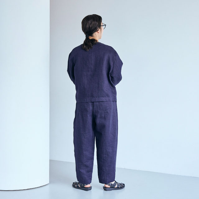 リネンデニムのワイドテーパードパンツ