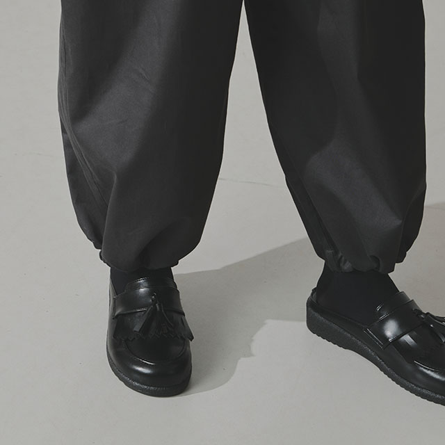 【WEB限定】もんぺサロペット チャコール