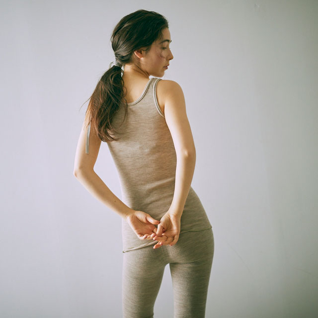 merino wool タンクトップ off系（×khaki） ONE