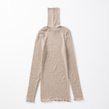 【WEB限定】me.(ミードット)　merino woolタートルネック