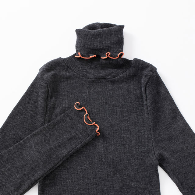 【WEB限定】me.(ミードット)　merino woolタートルネック