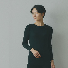 やわらウールのインナー　クルーネック