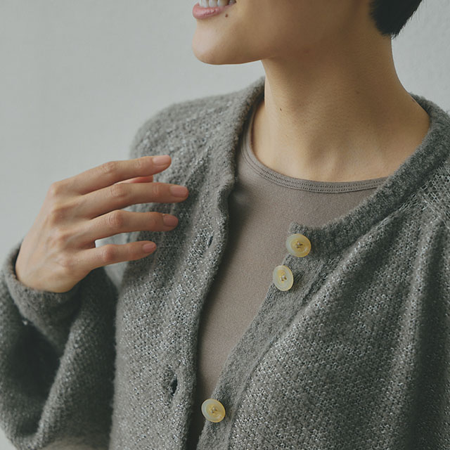 やわらウールのインナー　クルーネック