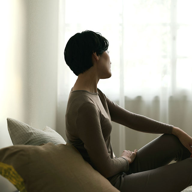 やわらウールのインナー　クルーネック