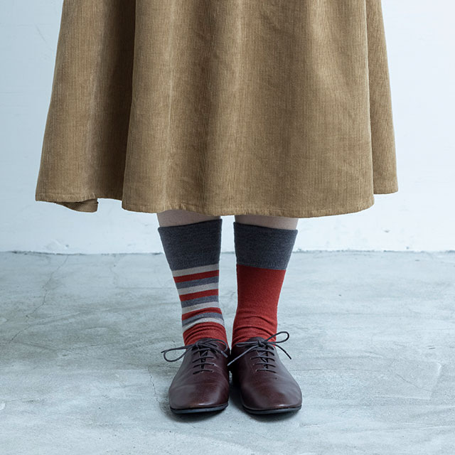 片足ずつのくつした　ボーダー【お求めやすくなりました】