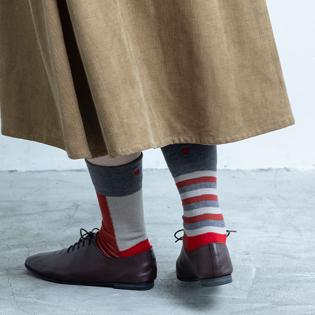 片足ずつのくつした　ボーダー【お求めやすくなりました】