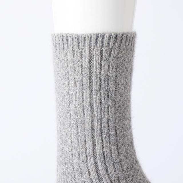 ウールフォックスの模様編みくつした