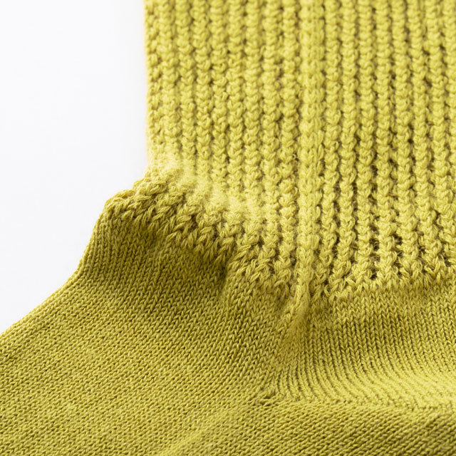 靴下　透かし編み