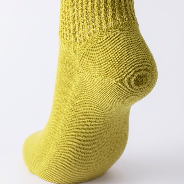 靴下　透かし編み