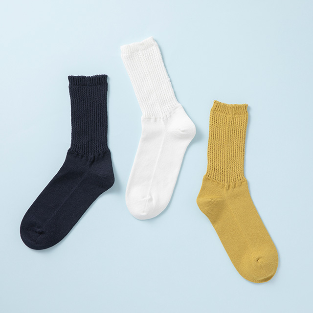 靴下　透かし編み