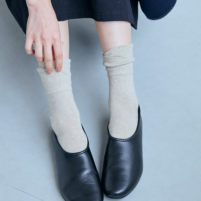 しめつけない靴下　綿麻