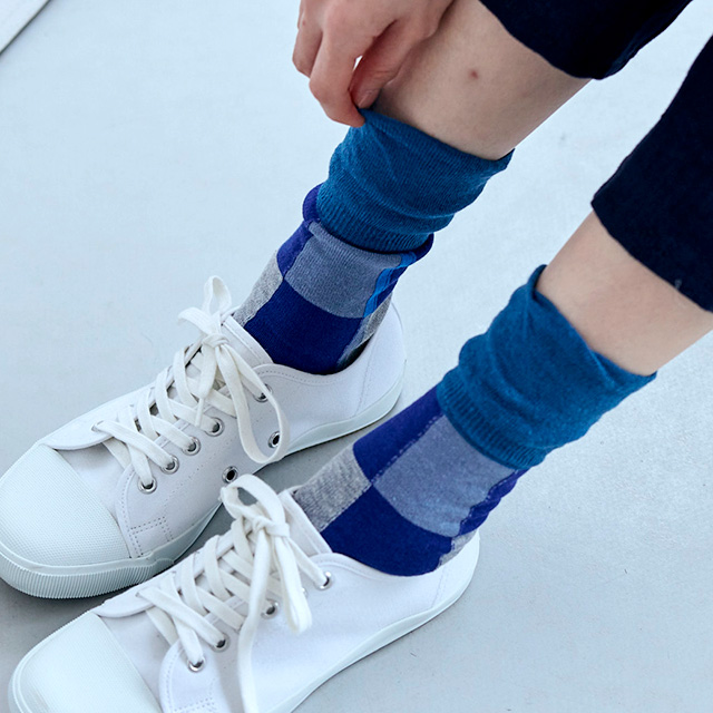 しめつけない靴下　綿麻