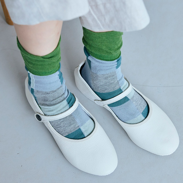 しめつけない靴下　綿麻