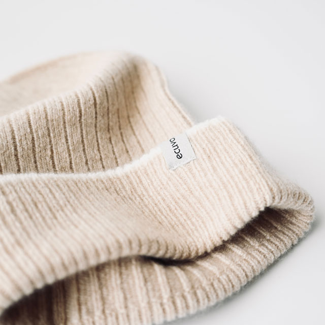 ニット帽 natural　white FREE