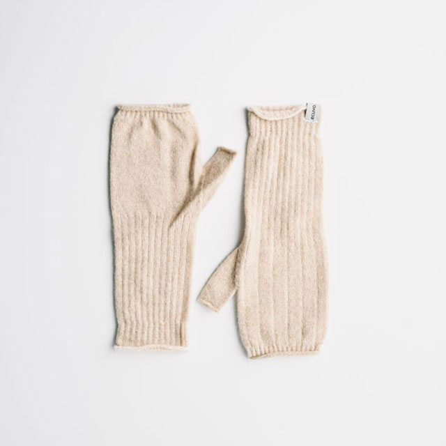 ハンドウォーマー natural　white FREE