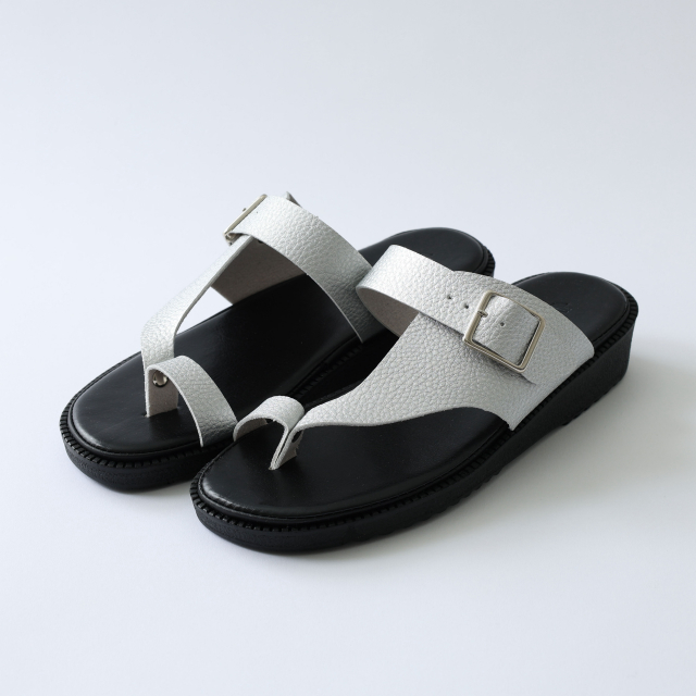 HEPサンダル BNHシボ
SILVER