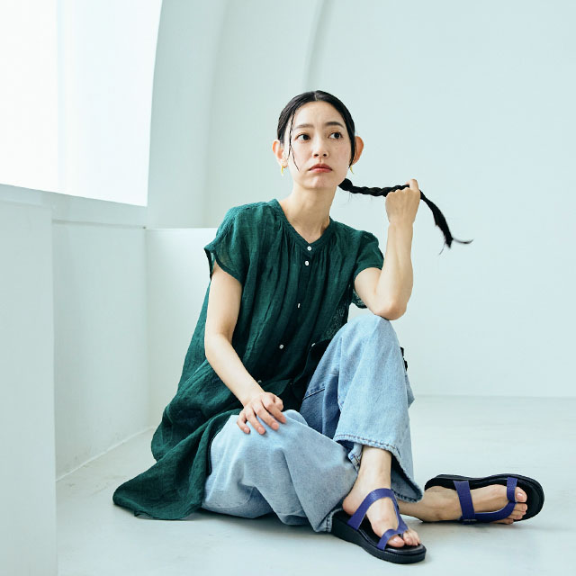【WEB限定】HEP サンダル BNH シボ