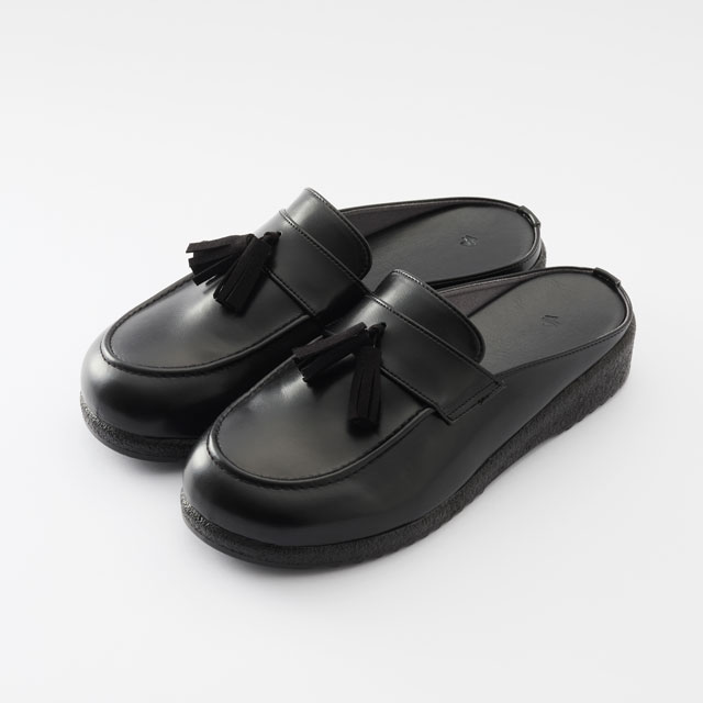 HEP サンダル Sabrina Tassel
