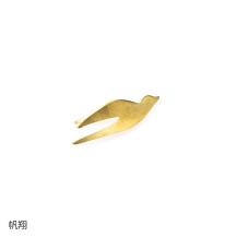 真鍮でつくった燕のブローチ【アウトレット2023AW】