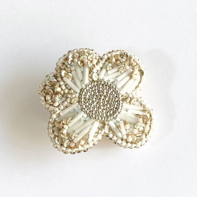 taｍas　Few/TypeA ブローチ