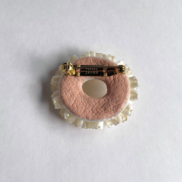 taｍas　Sunday morning/Vanilla ブローチ