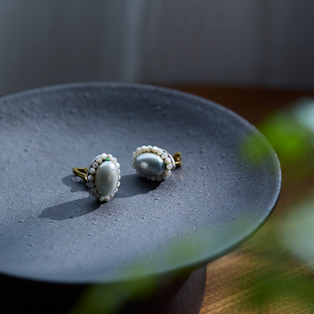 【WEB限定】taｍas　呼吸/White　イヤリング