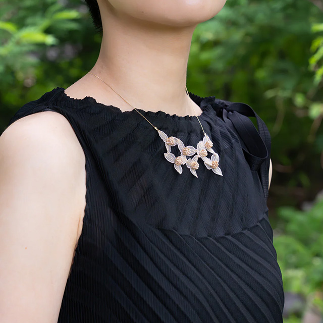 yuki　onizuka　TSUYUKUSA　COLLAR